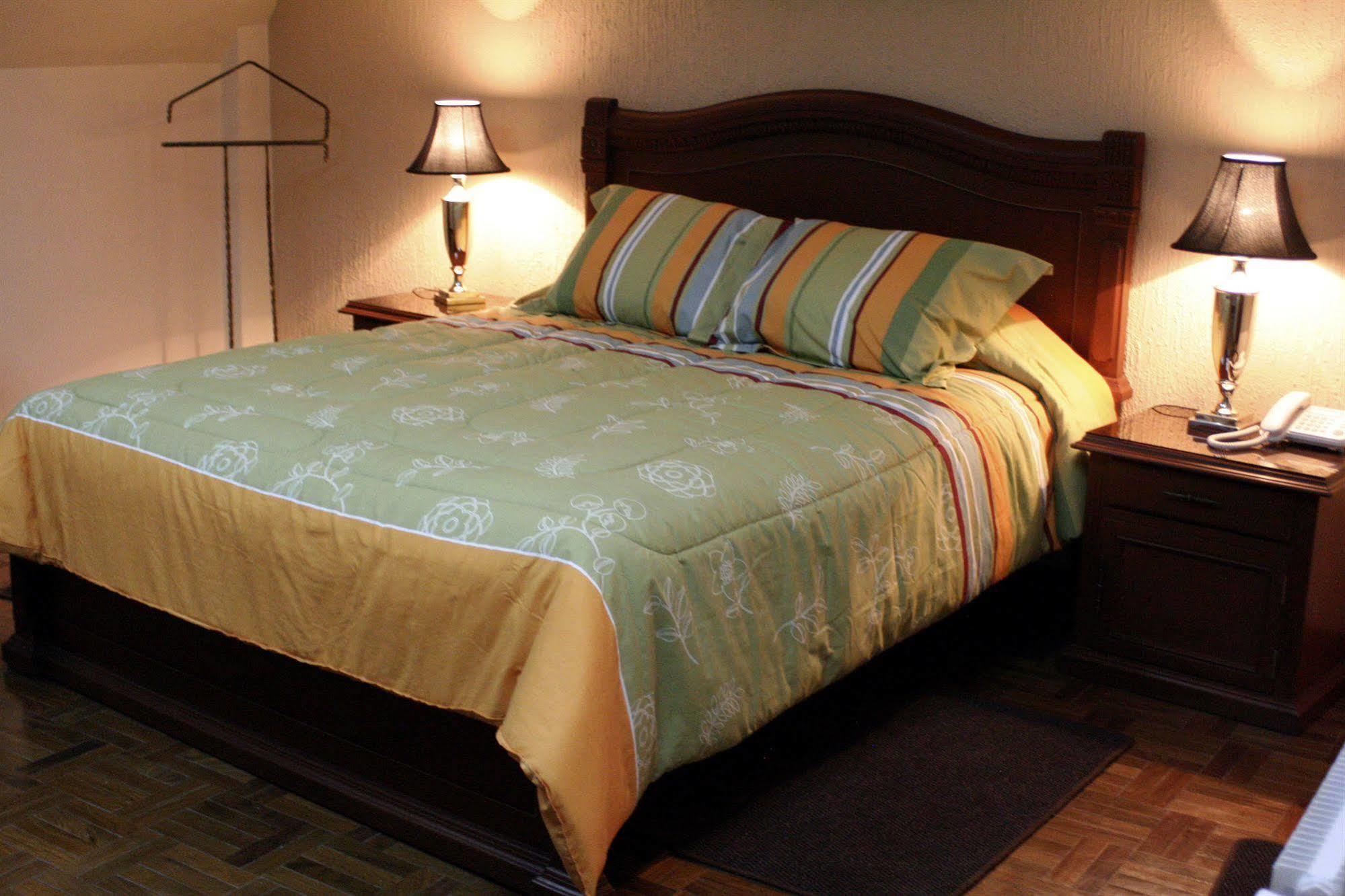 Hostal Patrimonio - โปโตซี ภายนอก รูปภาพ