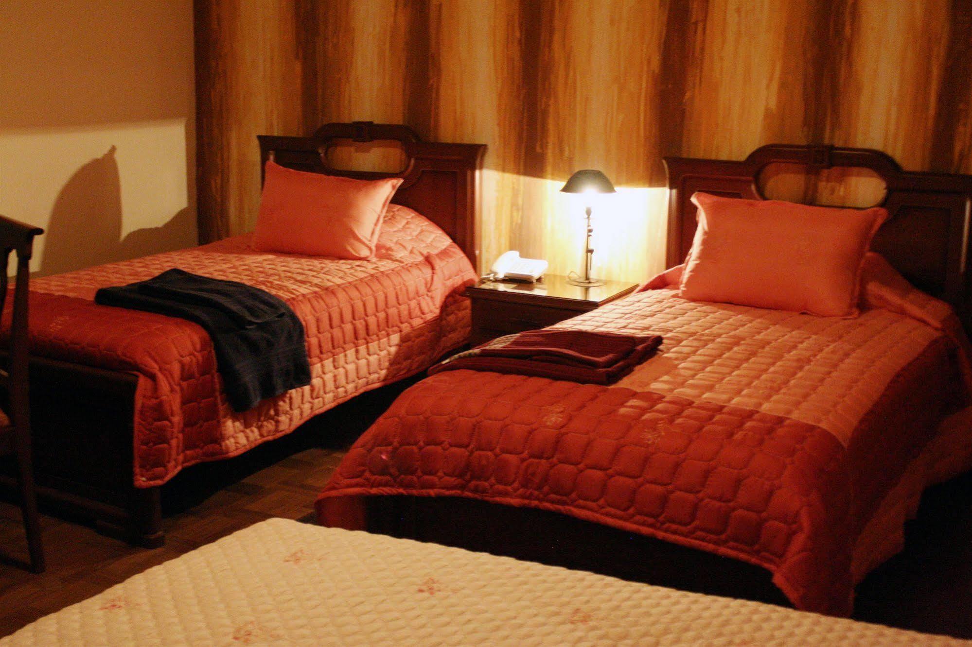 Hostal Patrimonio - โปโตซี ภายนอก รูปภาพ