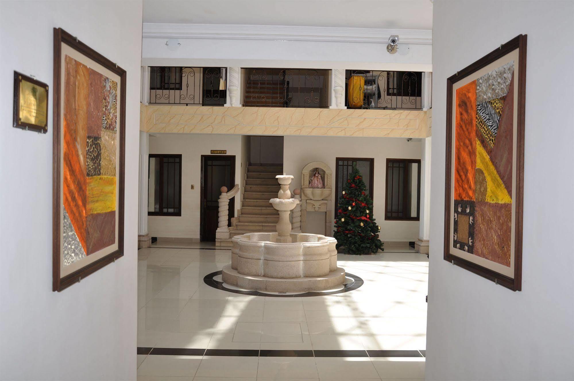 Hostal Patrimonio - โปโตซี ภายนอก รูปภาพ